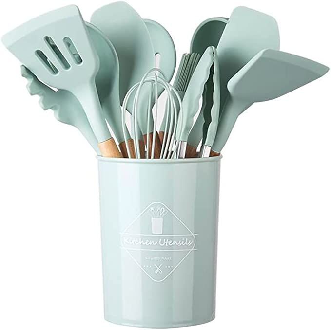 Cuisinez avec Style et Sérénité : Le Set Complet de 12 Ustensiles Anti-Rayures avec son Pot de Rangement.